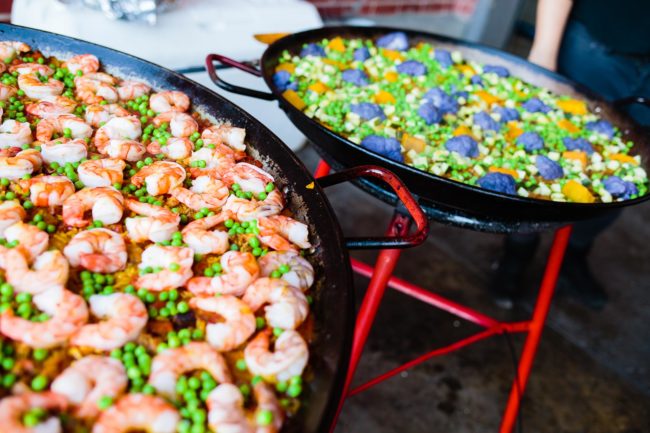Outdoor party paella